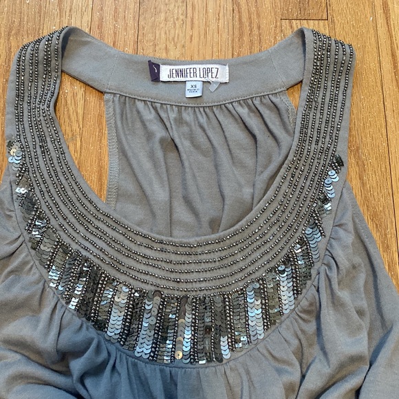 Tank - Picture 2 of 2